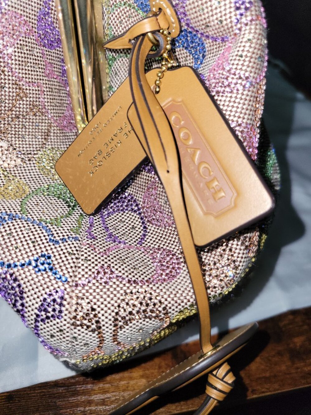 Coach Signature Jacquard Crystal Kisslock - Picture 4 of 8